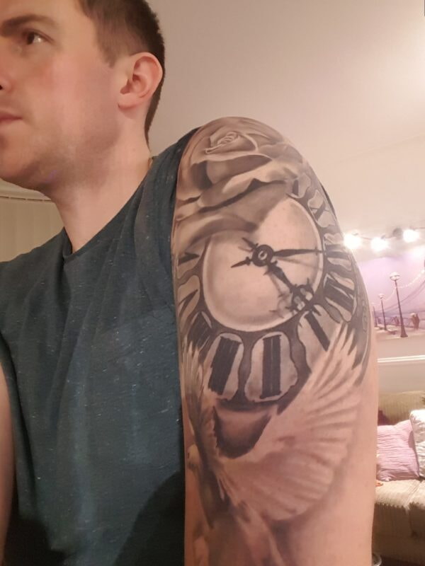 1486078579699-2079104045